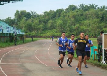 Dandim 0416/Bute Memimpin Langsung Pelaksanaan Pengambilan Data Kesegaran Jasmani Para Prajurit Kodim Bute