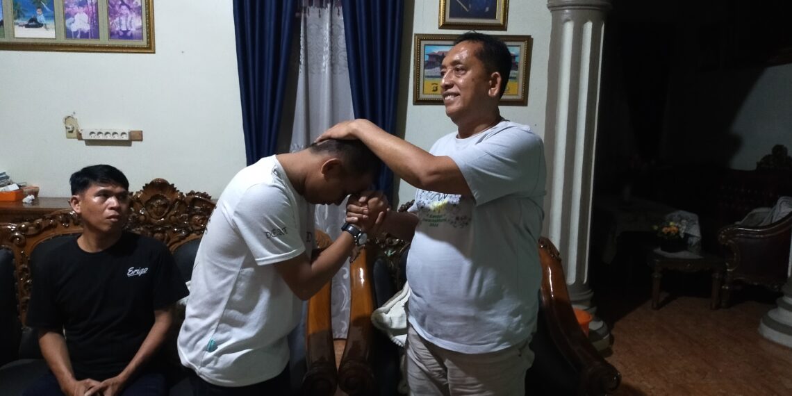 Eka Larka; “Alhamdulillah, Kesalahpahaman Antara Sardi Gunawan Dan Endi.S.Pd.,MM Berakhir Damai Saling Maaf Memaafkan.”