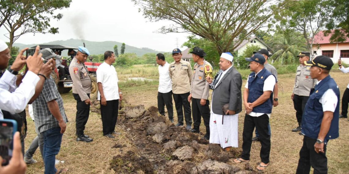 Dalam Rangka Mewujudkan Ketahanan Pangan Dan Pemanfaatan Lahan Produktip  Polres Bireuen jalankan Program Tanami Jagung