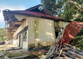 Berharap Sentuhan Tangan Pemerintah SMPN 4 Pulau Lemukutan Sangat Memprihatinkan