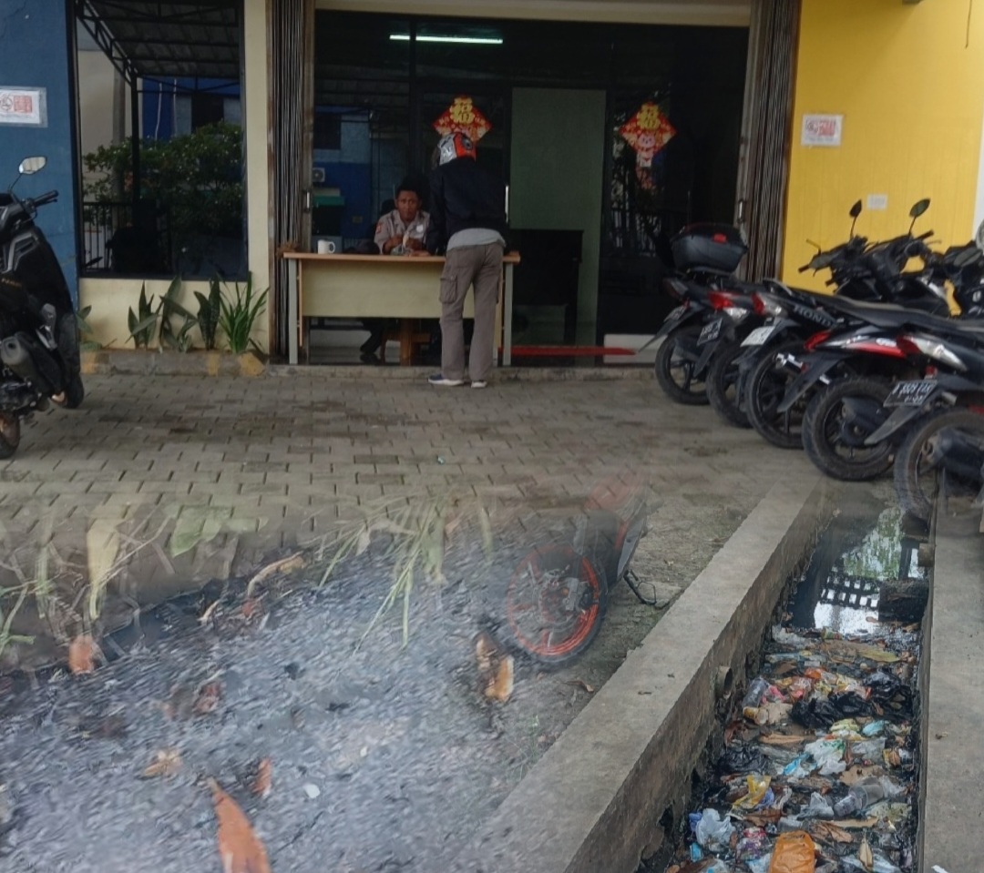 Pabrik Roti Coy Bantah Limbah Cairnya Yang Masuk ke Selokan, Pabrik Bolu Coy Diduga Biang Keladi Terkait Pencemaran Lingkungan