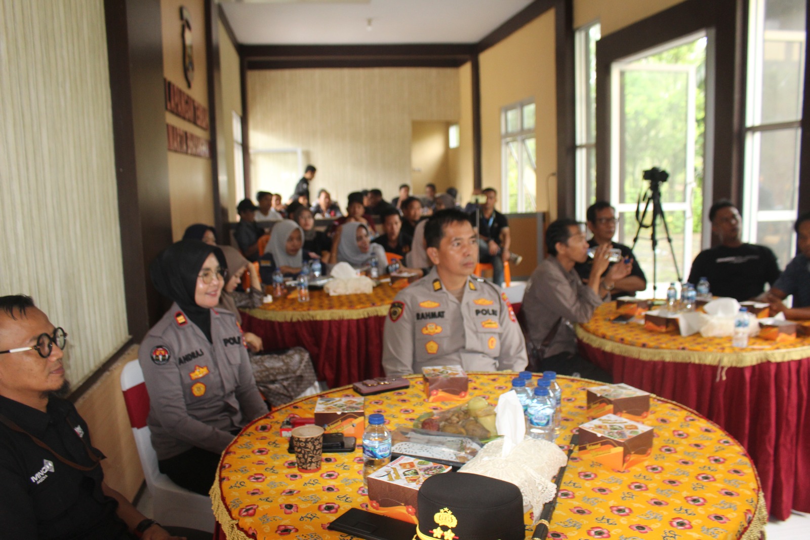 COFFEE MORNING POLRES BENGKULU UTARA BERSAMA INSAN PERS DAN LATIHAN MENEMBAK BERSAMA