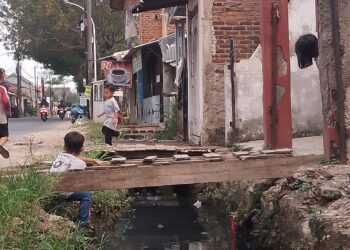 Mangkraknya Proyek Normalisasi Drainase Berdampak Ekonomi Warga Merosot Tajam