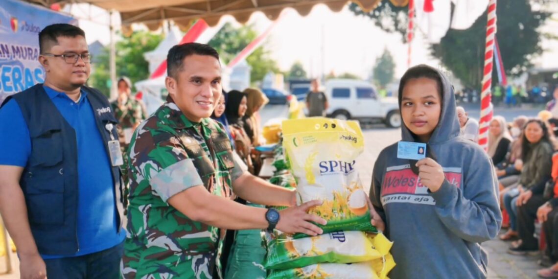 Lewat Gerakan Pangan Murah Bentuk Sinergi Kodim 0808/Blitar Dan Bulog