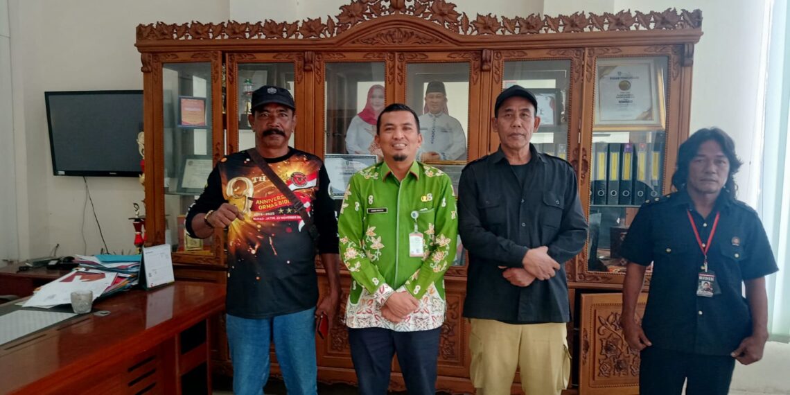 Ormas Bidik DPC Bengkalis Ambil Langkah Cepat, Temui Camat Pinggir Atasi Persoalan Rekomendasi Tanda Tangan Masuk Kerja BENGKALIS,
