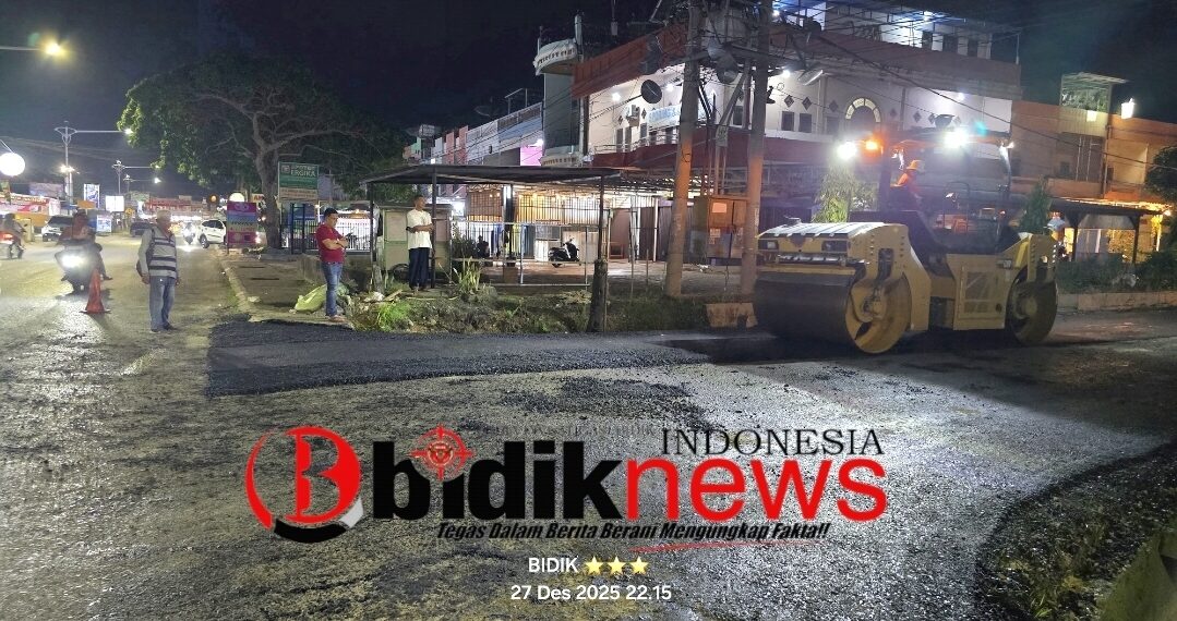 Abaikan SOP dan UU Lalu Lintas, Proyek Revitalisasi Jalan Di Depan Loket PO Restu Ibu Bahayakan Pengendara